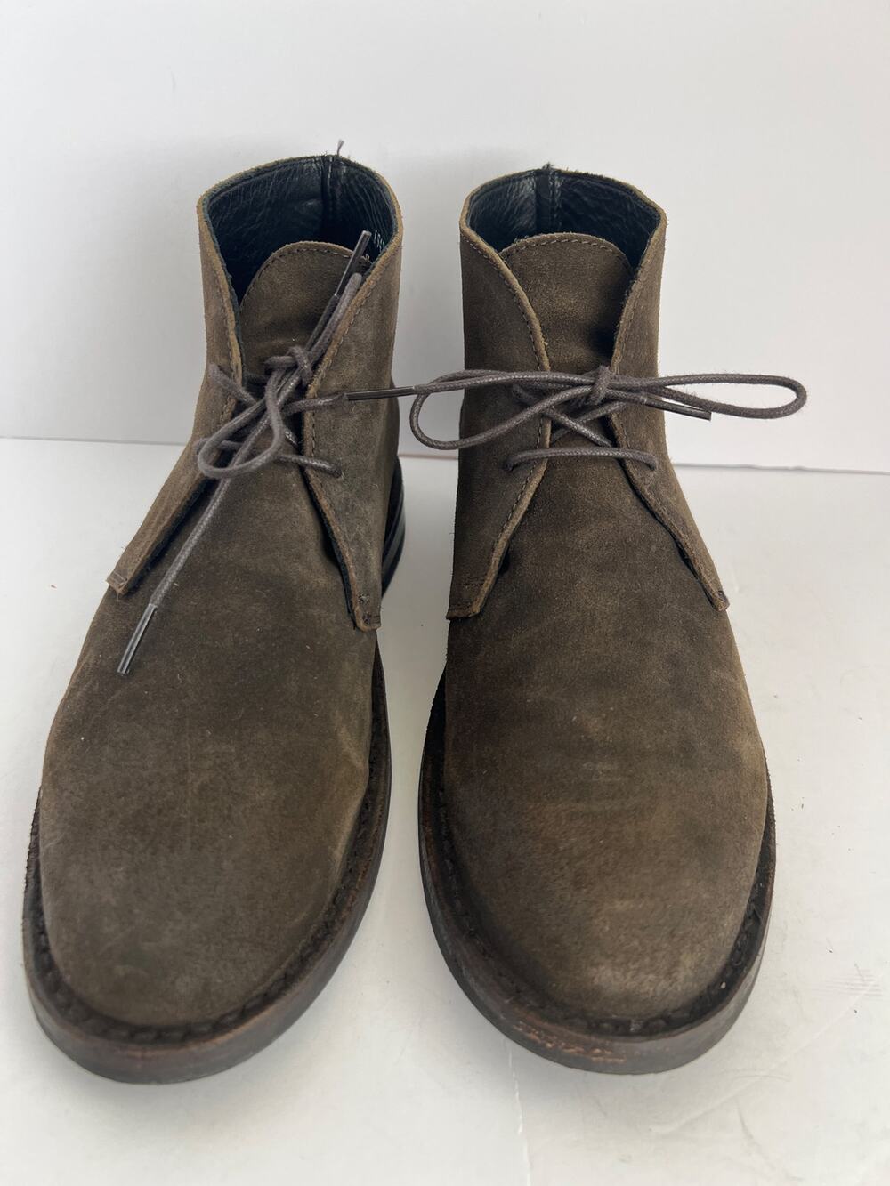 Thursday Boot Company Men Scout WeatherSafe Dark Brown Suede Chukka Boots 7.5